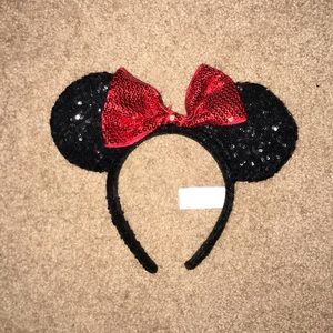 Minnie Mouse Sequin Ear Headband